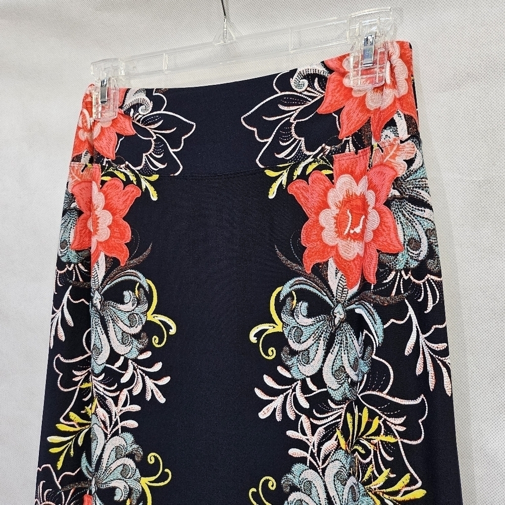 Coco Bianco Floral Maxi Skirt with Long Slits 95% Polyester 5% Spandex Sz S - Picture 5 of 6